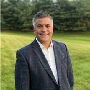 Kent Higdon board-certified labiaplasty surgeon