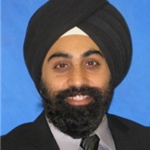 Kamaljot Singh board-certified labiaplasty surgeon