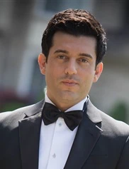Mazen Harake board-certified labiaplasty surgeon