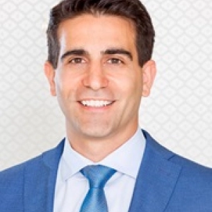John Layliev board-certified labiaplasty surgeon