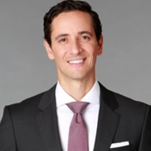 Marcelo Ghersi board-certified labiaplasty surgeon