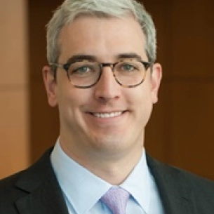 Christopher Derderian board-certified labiaplasty surgeon