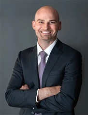 Shareef Jandali board-certified labiaplasty surgeon