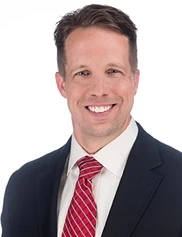Earl Gage board-certified labiaplasty surgeon