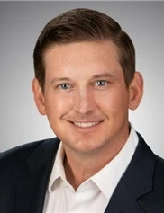 Ryan Endress board-certified labiaplasty surgeon
