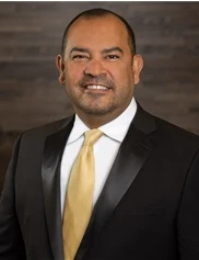 Juan Ortiz board-certified labiaplasty surgeon