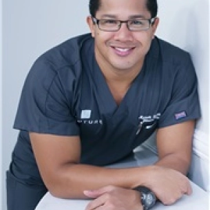 Marvin Spann board-certified labiaplasty surgeon