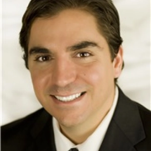 John Antonetti board-certified labiaplasty surgeon