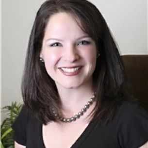 Laura Bennett board-certified labiaplasty surgeon