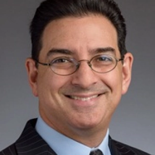 Adam Rubinstein board-certified labiaplasty surgeon