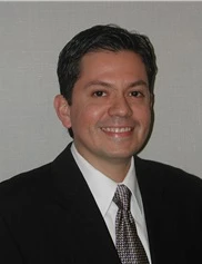 Mauricio Castellon board-certified labiaplasty surgeon