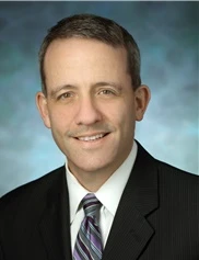 Scott Lifchez board-certified labiaplasty surgeon