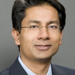 M. Zakir Sabry board-certified labiaplasty surgeon
