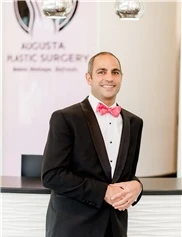 Michael Tarakji board-certified labiaplasty surgeon