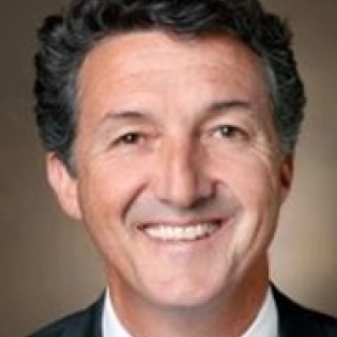 Galen Perdikis board-certified labiaplasty surgeon
