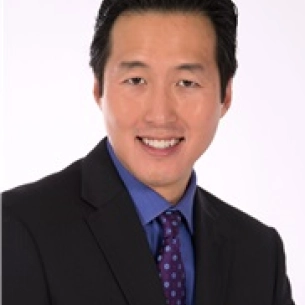 Anthony Youn board-certified labiaplasty surgeon