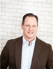 Christopher Williams board-certified labiaplasty surgeon