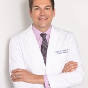 Jason Dudas board-certified labiaplasty surgeon