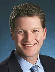 Jonathan Hutter board-certified labiaplasty surgeon