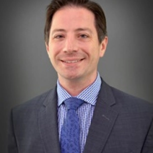 Thomas Willson board-certified labiaplasty surgeon