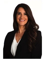 Shaili Gal board-certified labiaplasty surgeon