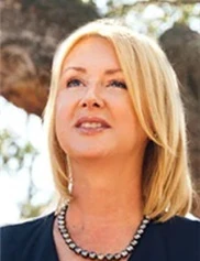 Jennifer Buck board-certified labiaplasty surgeon