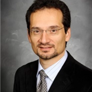 Rene Recinos board-certified labiaplasty surgeon