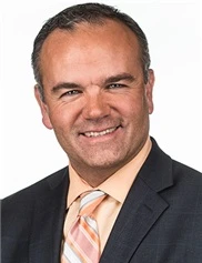 Rudolf Thompson board-certified labiaplasty surgeon