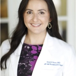 Anna Pavlov board-certified labiaplasty surgeon