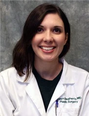 Robyn Daugherty board-certified labiaplasty surgeon