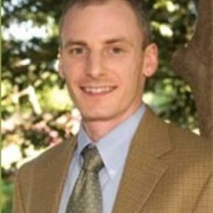 Scott Newbrough board-certified labiaplasty surgeon