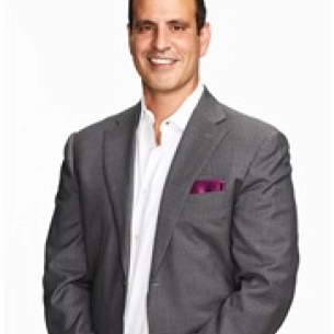 Oren Tessler board-certified labiaplasty surgeon