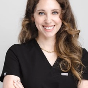 Heather Levites board-certified labiaplasty surgeon