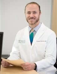 Brandon Reynolds board-certified labiaplasty surgeon