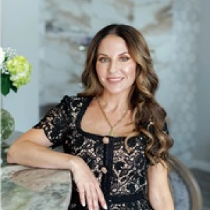 Melanie Aya-ay board-certified labiaplasty surgeon