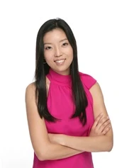 Liza Kim board-certified labiaplasty surgeon