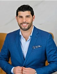 Adam Oppenheimer board-certified labiaplasty surgeon
