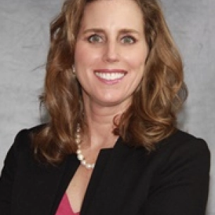 Lorelei Grunwaldt board-certified labiaplasty surgeon