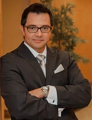 Robert Bonillas board-certified labiaplasty surgeon