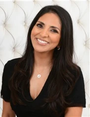 Anita Kulkarni board-certified labiaplasty surgeon