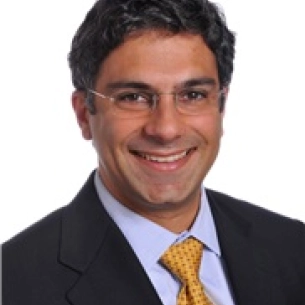 Ashish Mahajan board-certified labiaplasty surgeon
