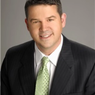 Kendall Peters board-certified labiaplasty surgeon