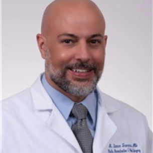 Manoucher Tavana board-certified labiaplasty surgeon