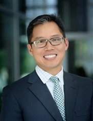 Eugene Hsiao board-certified labiaplasty surgeon