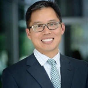Eugene Hsiao board-certified labiaplasty surgeon