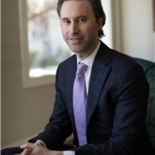 Brian Reuben board-certified labiaplasty surgeon