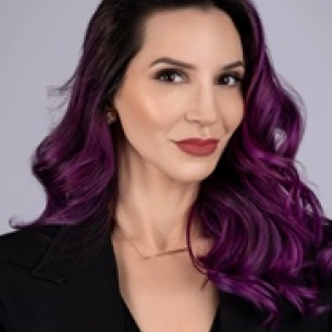 Dahlia Rice board-certified labiaplasty surgeon