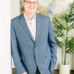 Heath Charvet board-certified labiaplasty surgeon