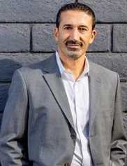 Farbod Esmailian board-certified labiaplasty surgeon