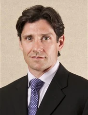 Timothy Schaefer board-certified labiaplasty surgeon